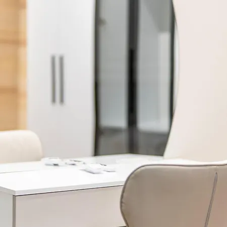 Daire Modern 2br At New Bazaar - Tiran