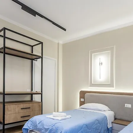 Modern 2br At New Bazaar - شقة تيرانا
