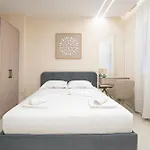 Modern 2br At New Bazaar - * Tirana