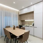 Appartamento Modern 2br At New Bazaar - Tirana