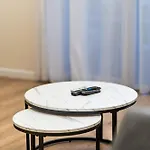 Modern 2br At New Bazaar - Tirana