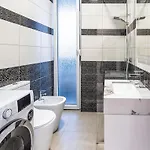 Modern 2br At New Bazaar - Appartamento Tirana