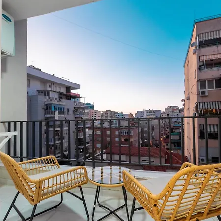 Modern 2br At New Bazaar - * Τίρανα