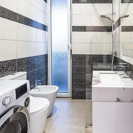 Modern 2br At New Bazaar - Lejlighed Tirana