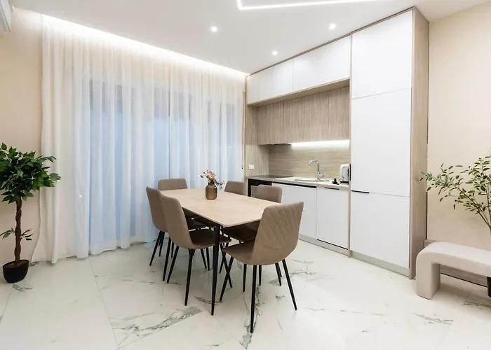 Modern 2br At New Bazaar - * 地拉那
